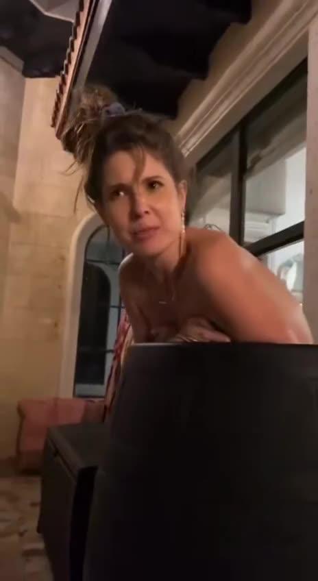 Amanda Cerny Nude Bath Dunking