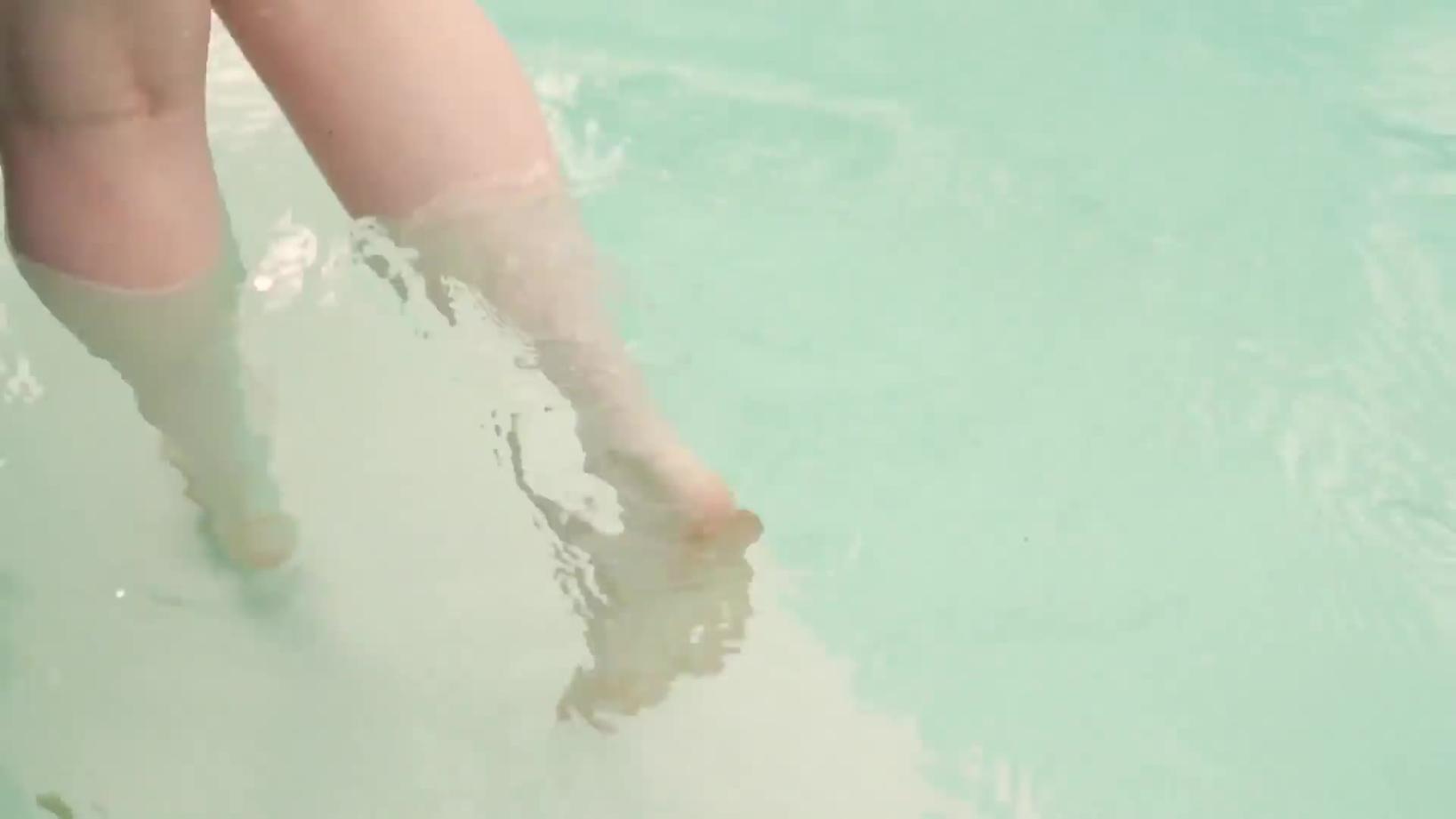 Amouranth Pool Wetness Patreon