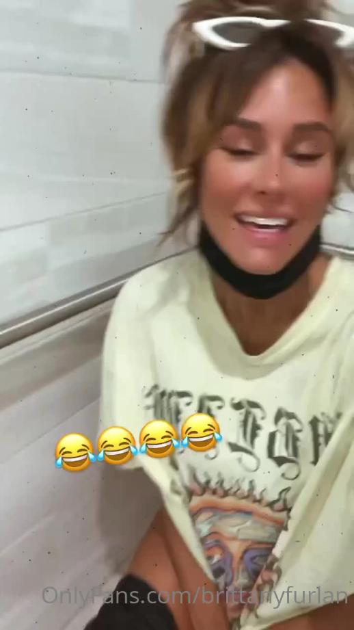 Brittany Furlan Nude Peeing