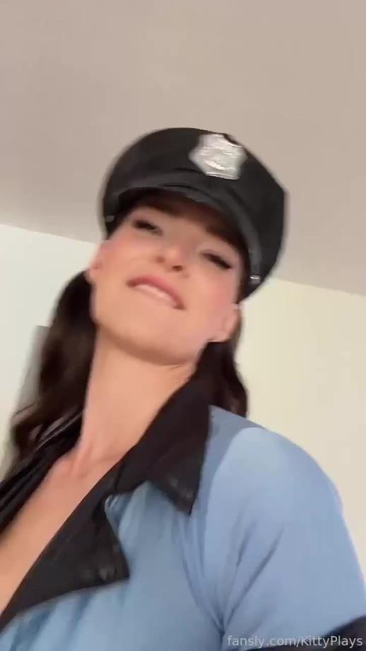 Kittyplays Sexy Police Outfit Fansly Set Leaked