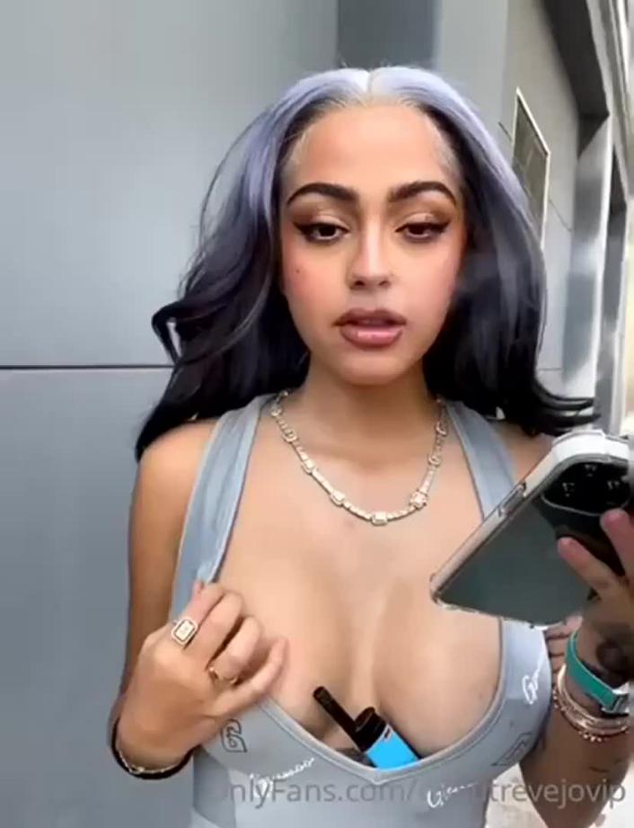 Malu Trevejo Nude Nipple Flash