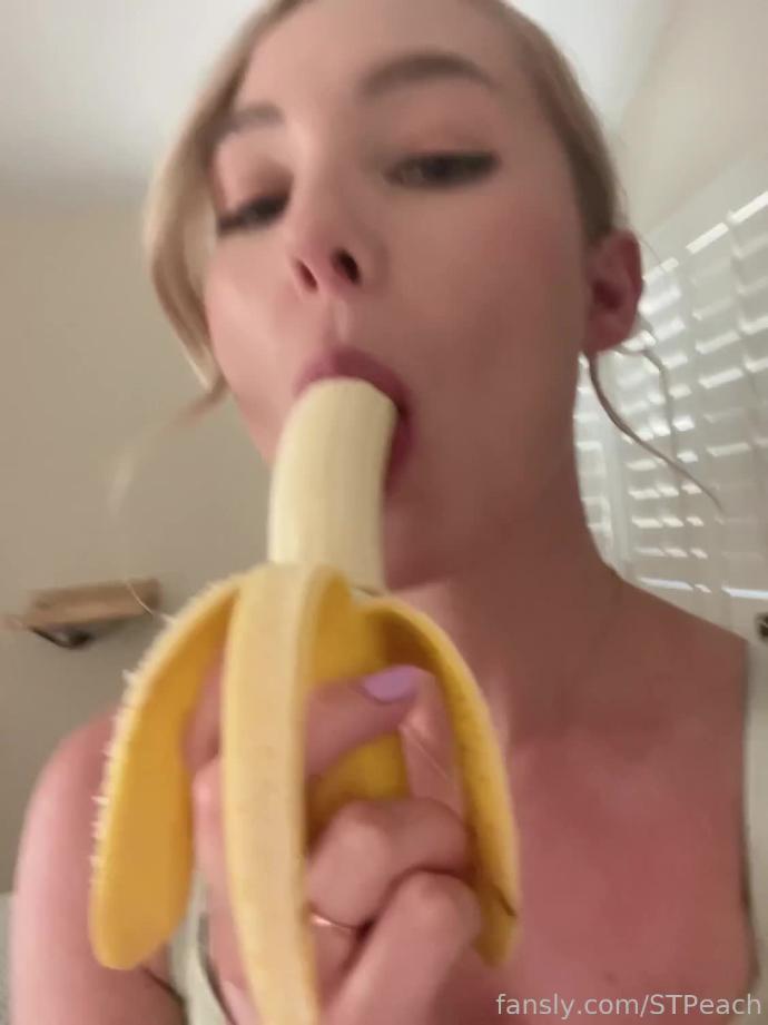 Stpeach Banana Deepthroat Fansly