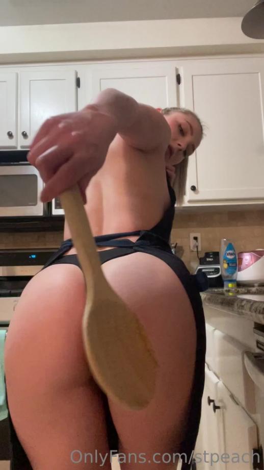 Stpeach Kitchen Ass Spanking Fansly Set Leaked