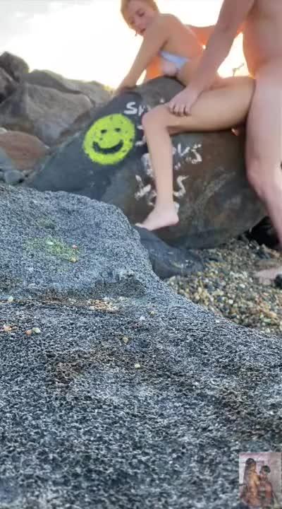 Utahjaz Outdoor Beach Doggy Style